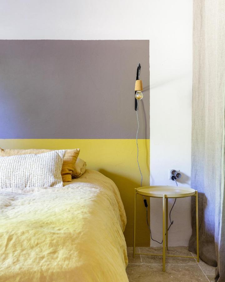 Lodges Park Castellet Provence: Vineyard Gites Near Beaches and F1 Circuit Le Beausset Room photo