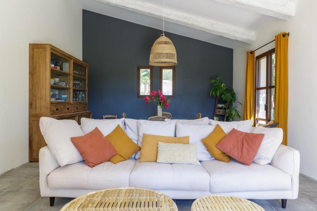 Lodges Park Castellet Provence: Vineyard Gites Near Beaches and F1 Circuit Le Beausset Room photo