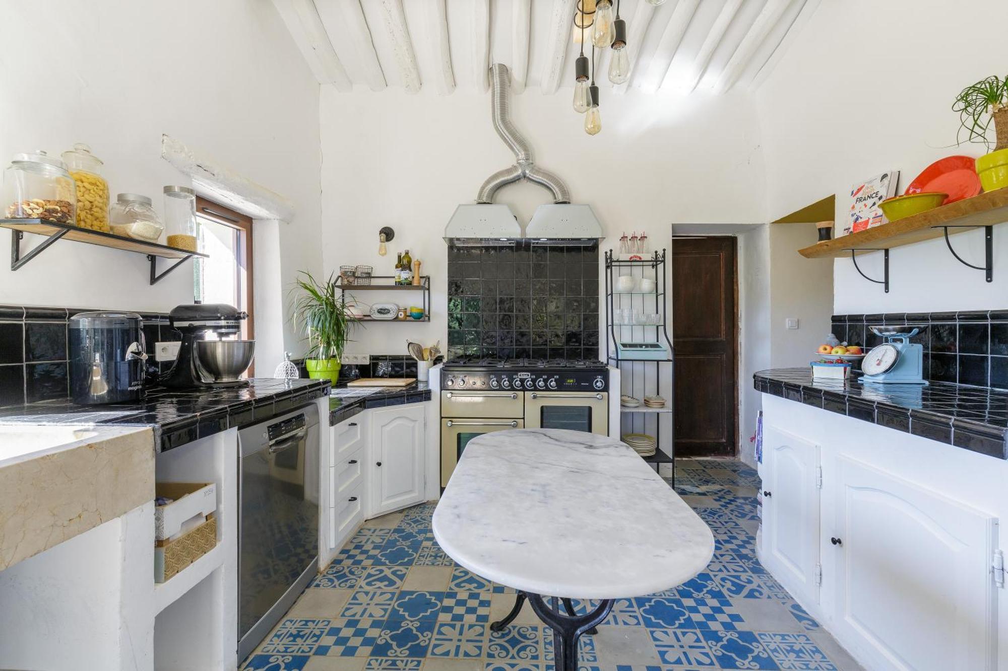Lodges Park Castellet Provence: Vineyard Gites Near Beaches and F1 Circuit Le Beausset Room photo